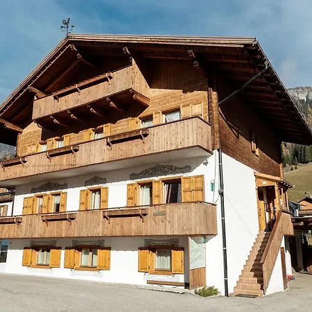 Kratter Pietro Apartment